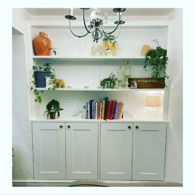 4 DOOR WIDE FITTED DINING ROOM SHELVING